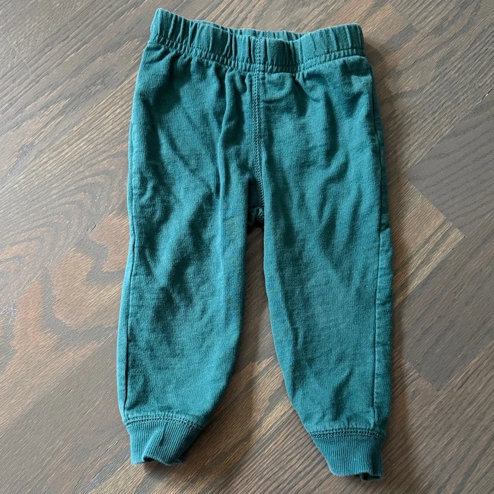 Carter’s 2-Piece Colorblock Long Sleeve Shirt & Jogger Set 18M Toddler